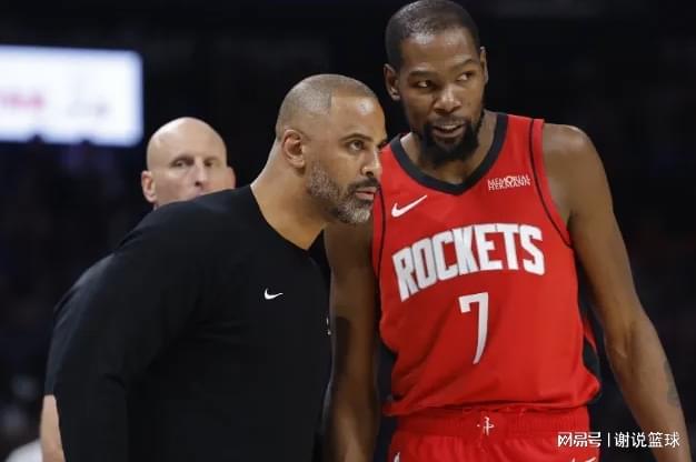 湖人双线受挫 东契奇里夫斯伤退冲击季后赛前景